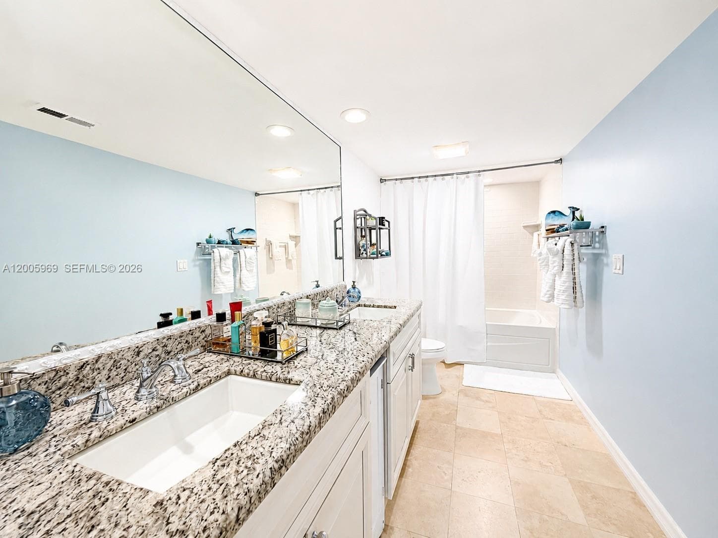 Carlyle House · #4070 in Palm Beach - Photo 5