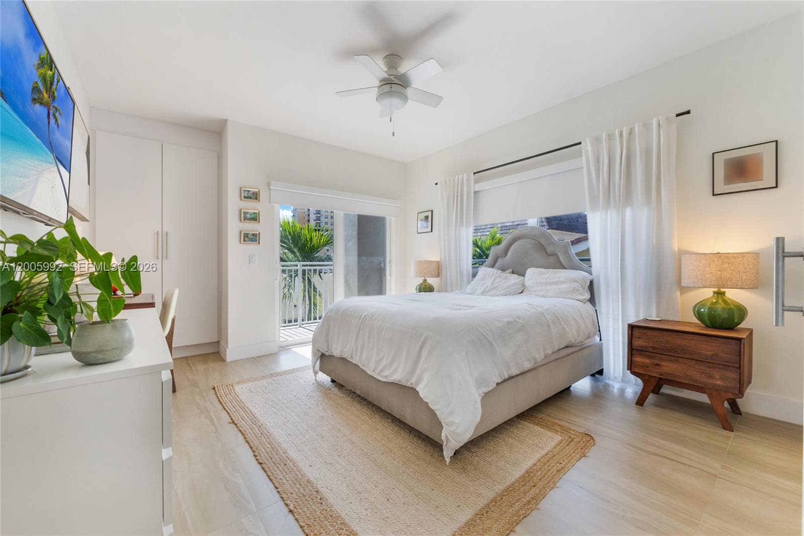 Villa Adria · #3B in Coral Gables - Photo 9