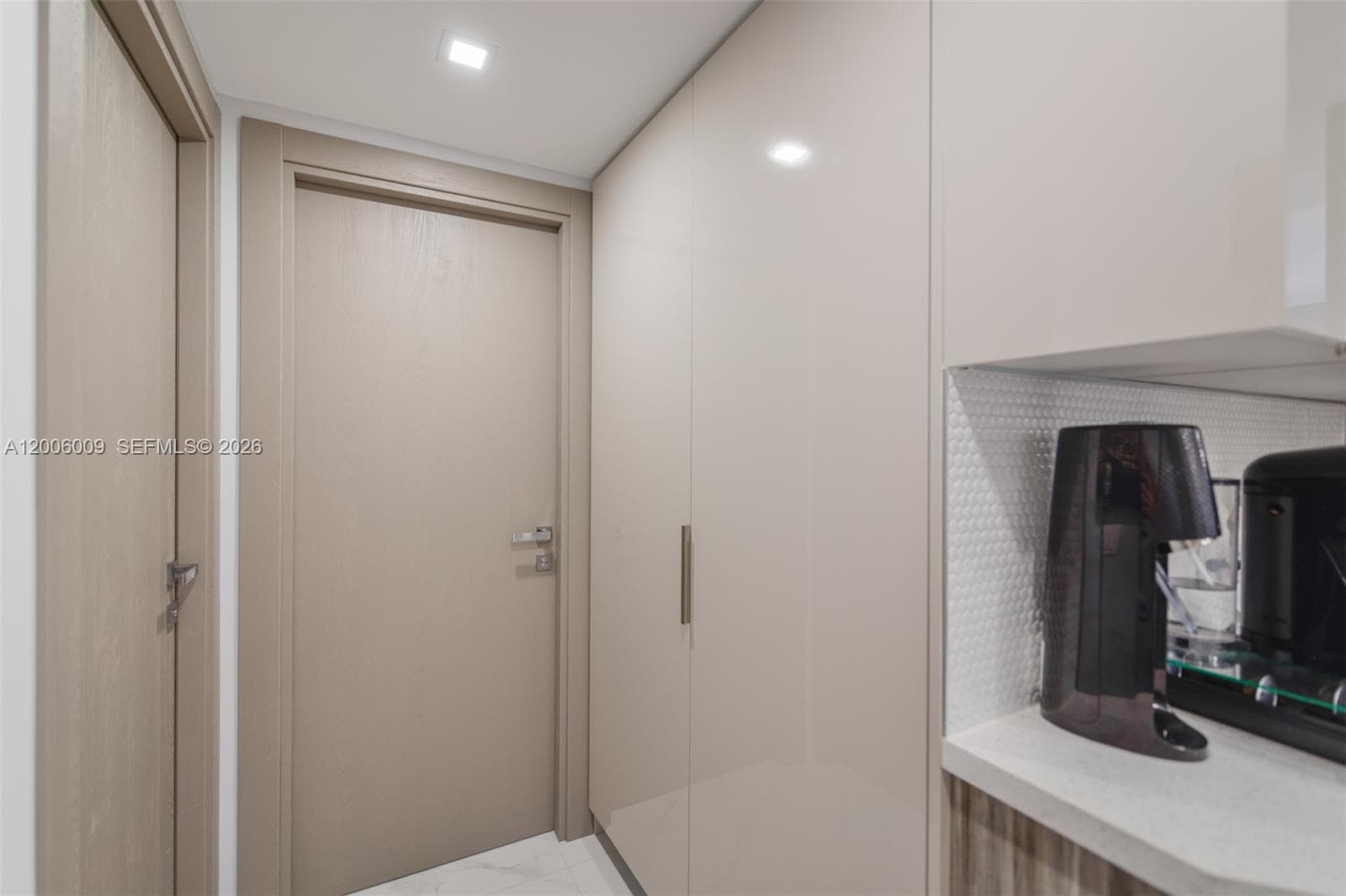 HEMISPHERES CONDO · #PHG in Hallandale Beach - Photo 27