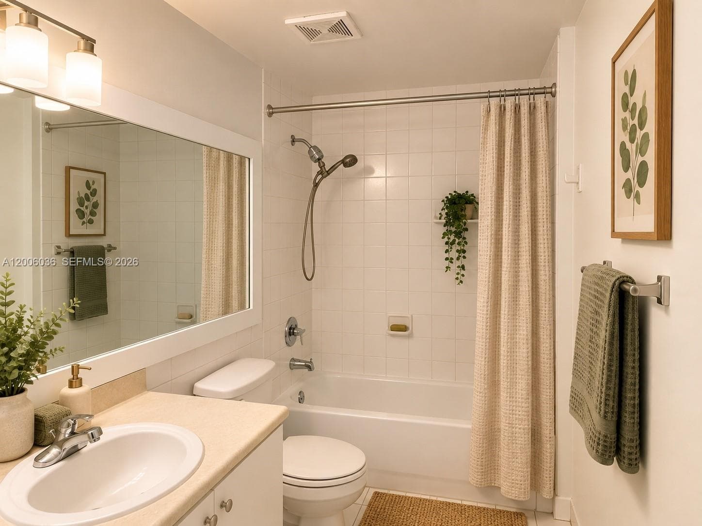 BLUE LAGOON CONDO · #807 in Miami - Photo 6