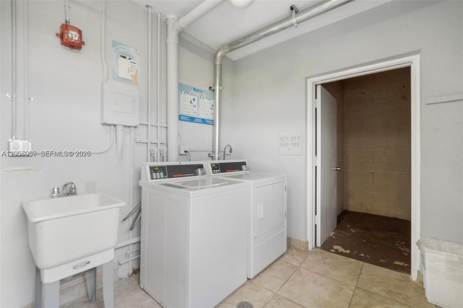 FAIRWAYS ROYALE CONDO · #210 in Hallandale Beach - Photo 13