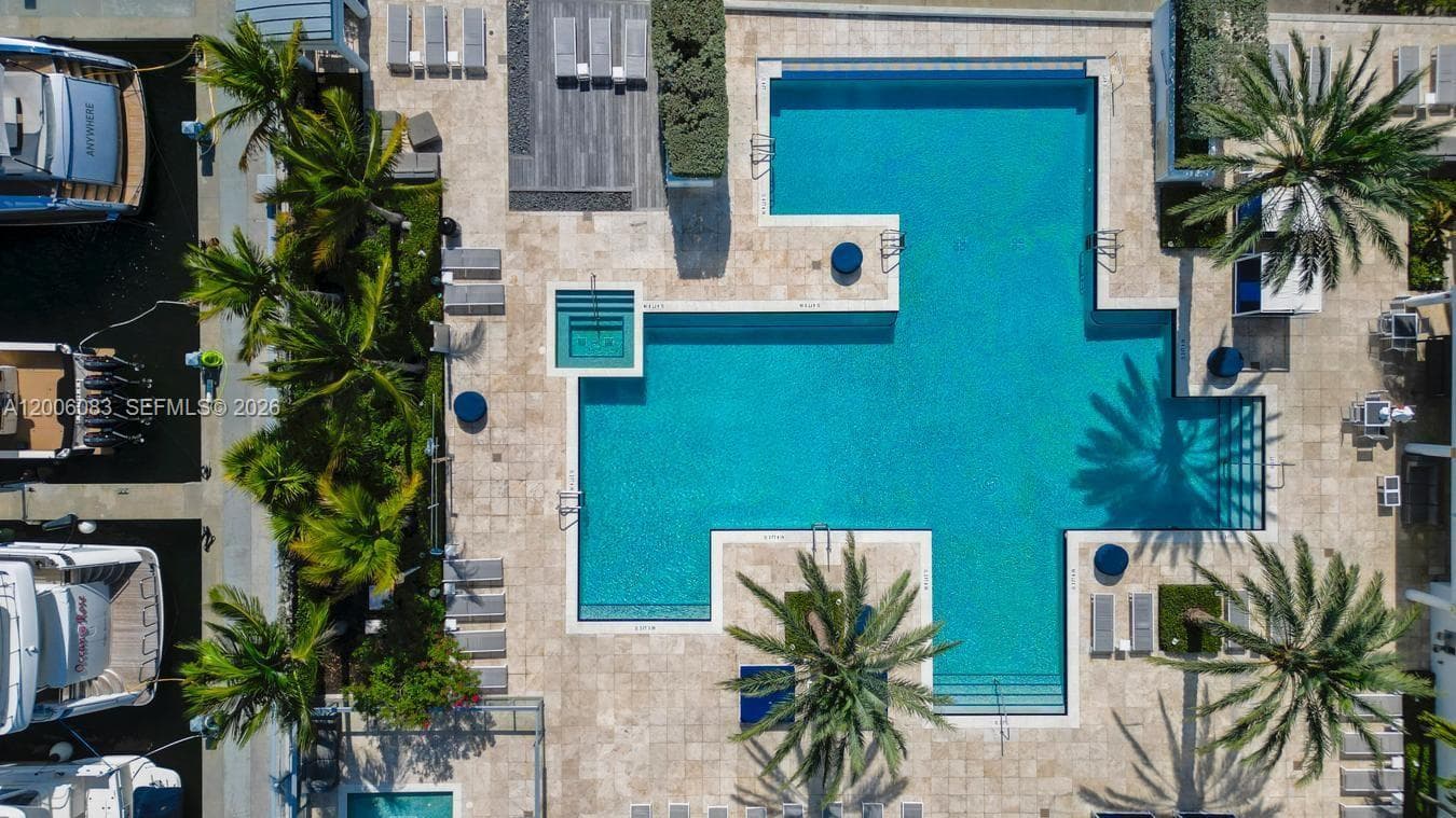 MARINA PALMS · #909 in North Miami Beach - Photo 67