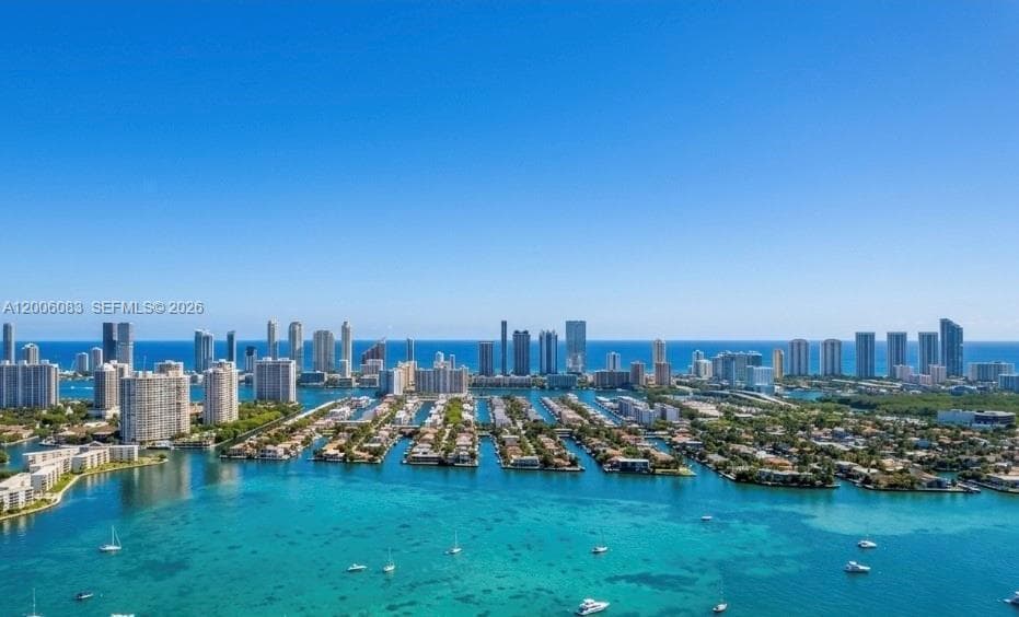 MARINA PALMS · #909 in North Miami Beach - Photo 55