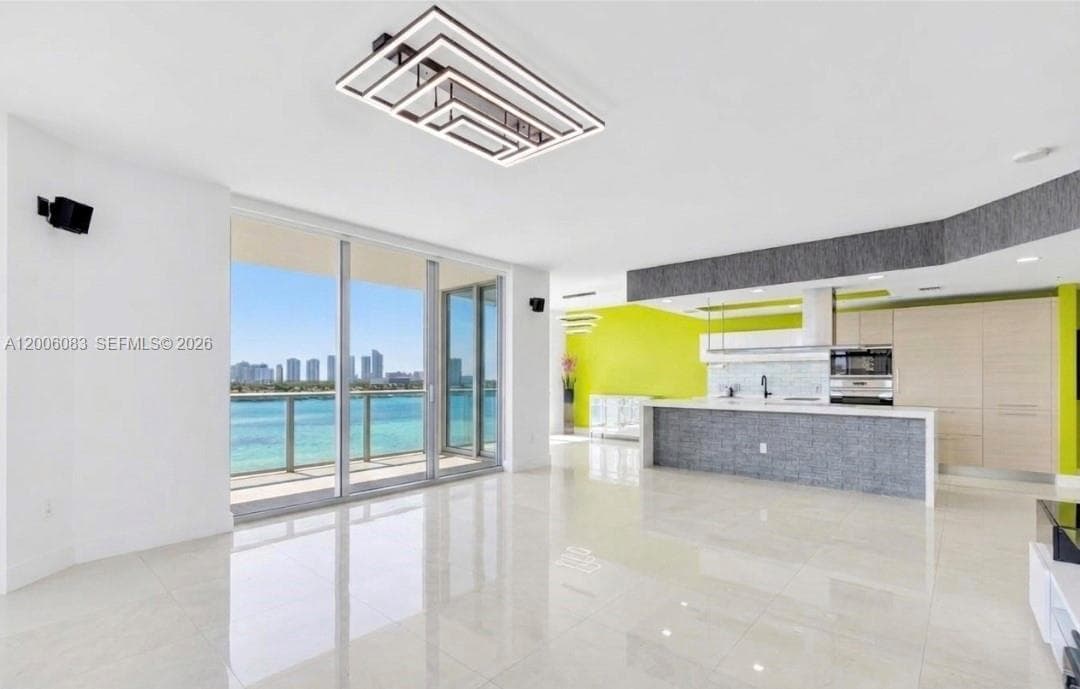 MARINA PALMS · #909 in North Miami Beach - Photo 25