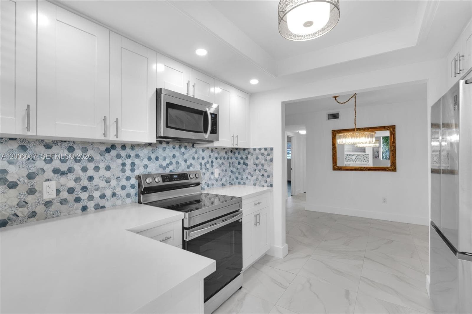 SANS SOUCI CONDO · #15 in North Miami - Photo 9