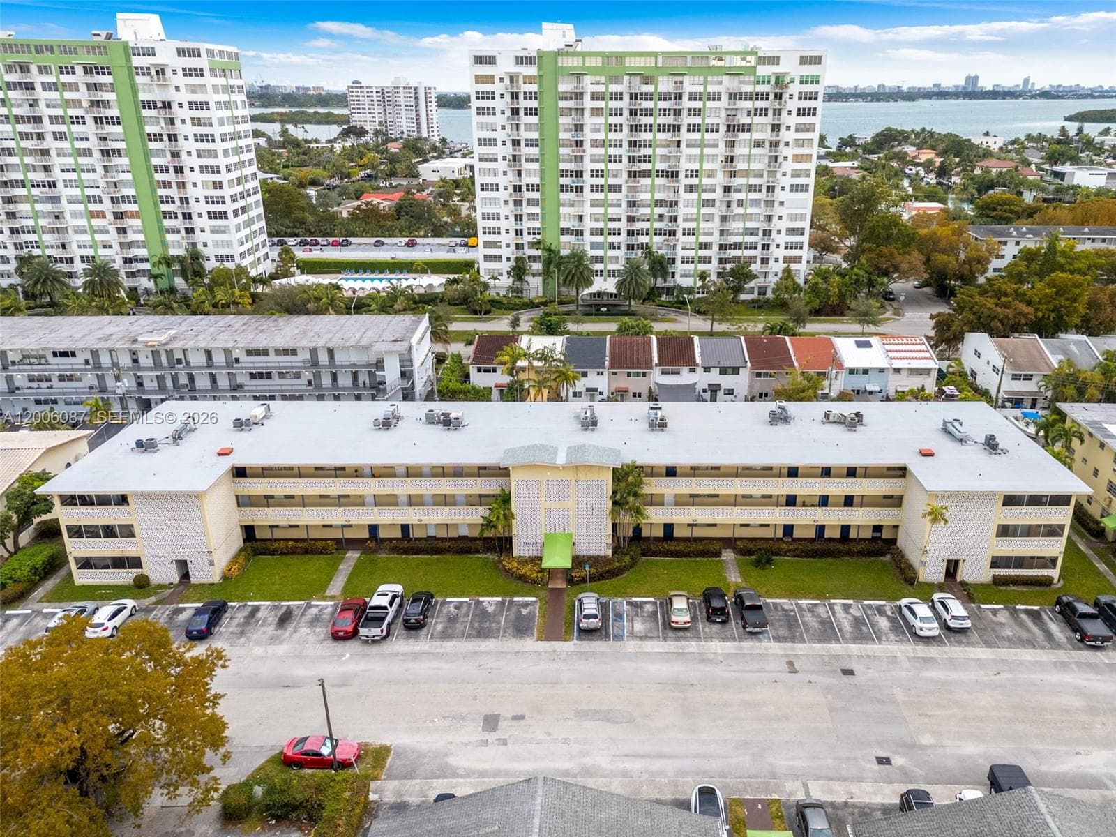 SANS SOUCI CONDO · #15 in North Miami - Photo 18