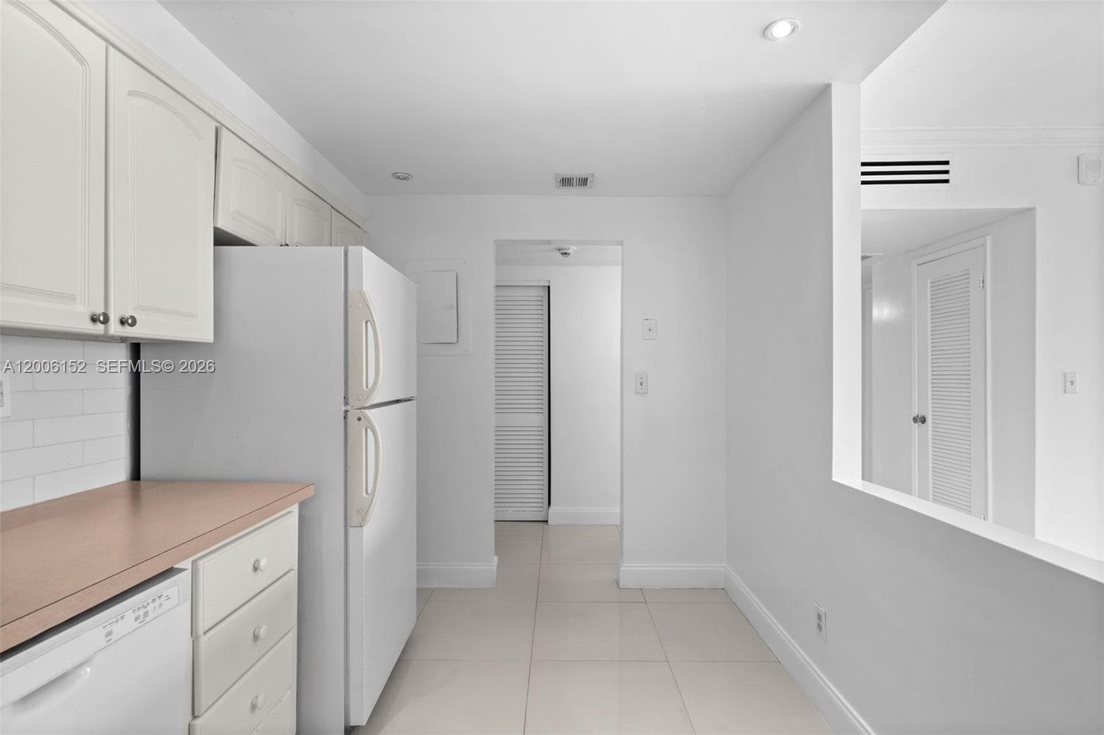 OCEANVIEW BUILDING A COND · #1410 in Sunny Isles Beach - Photo 14