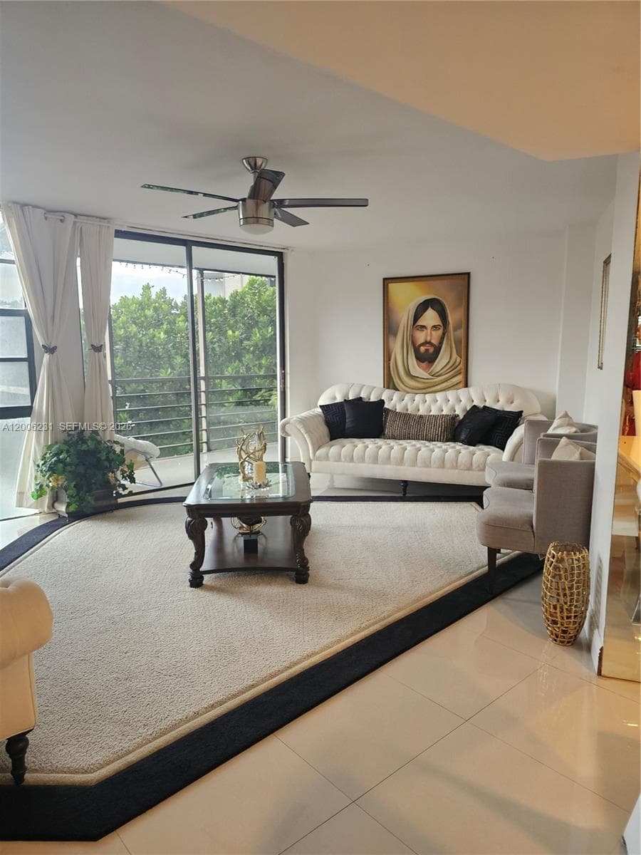 BISCAYA IV CONDO · #315 in Aventura - Photo 22
