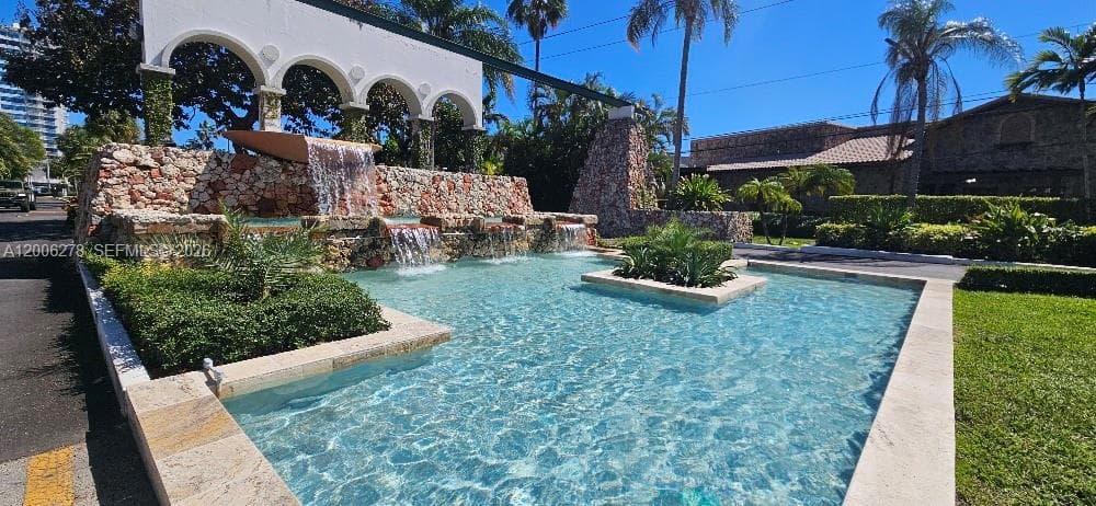 plaza del prado · #402 in Aventura - Photo 40