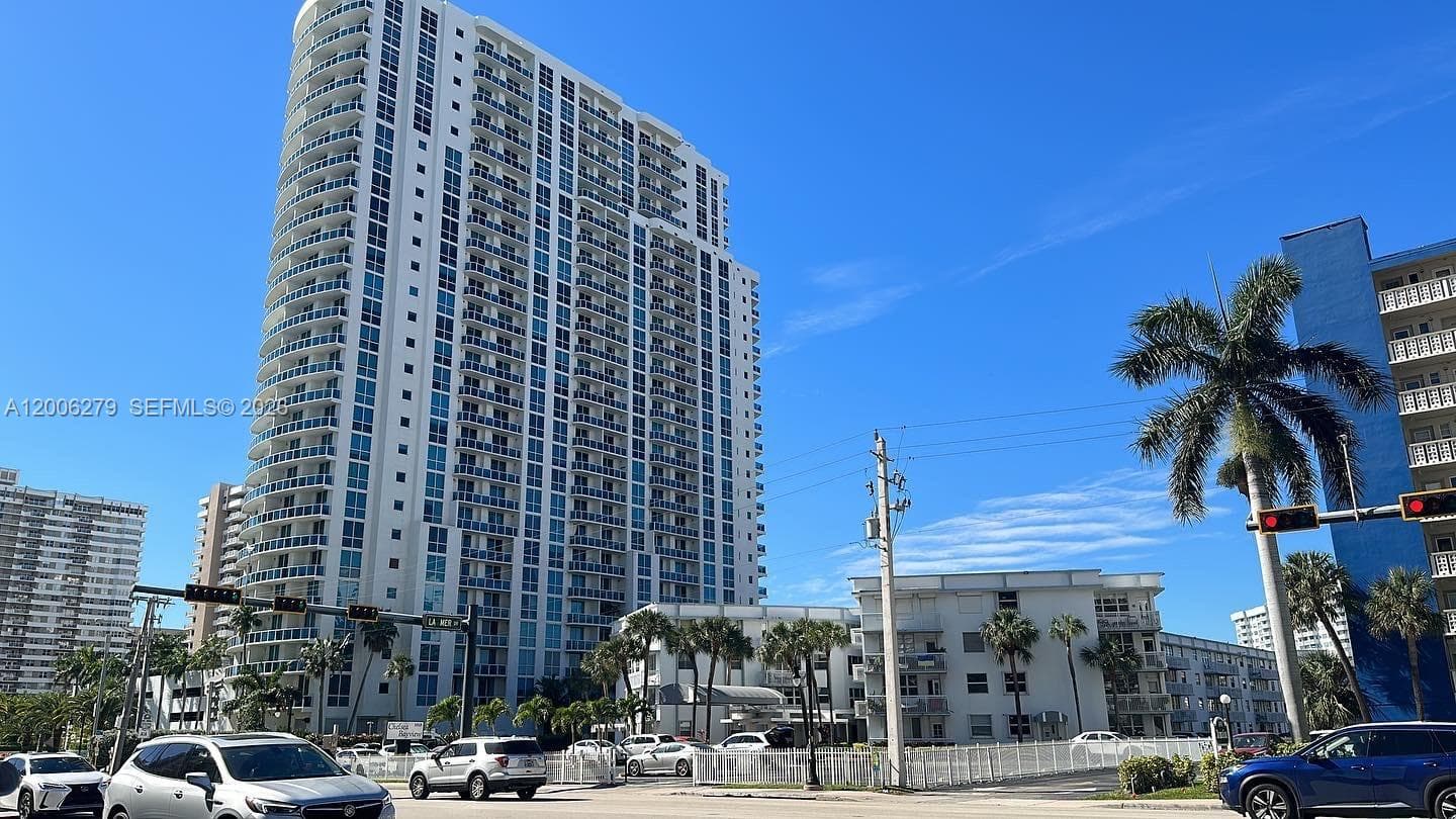 CHELSEA BAYVIEW CONDO · #111 in Hallandale Beach - Photo 6