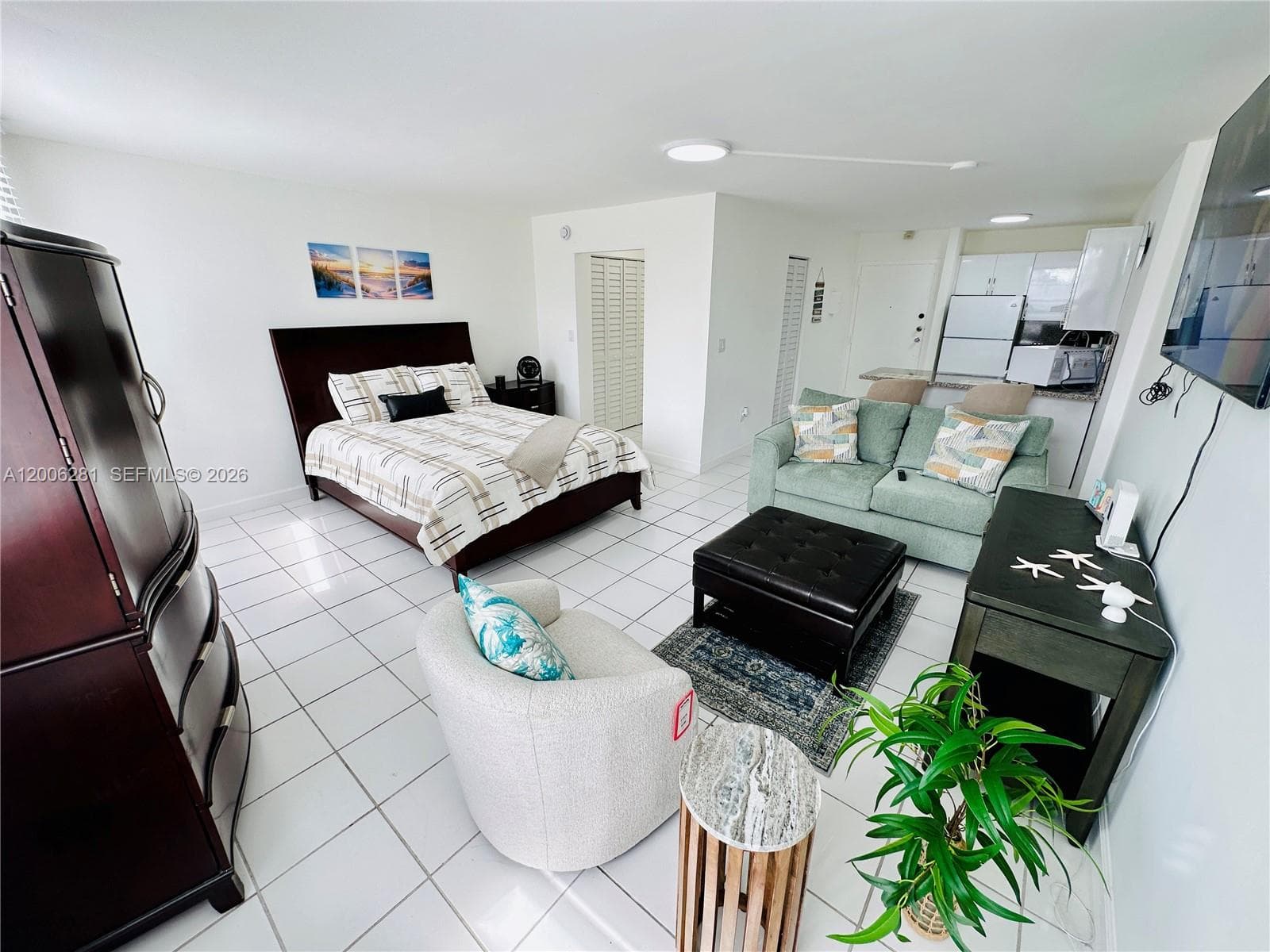 HAMPTON ON WASHINGTON AV · #321 in Miami Beach - Photo 14