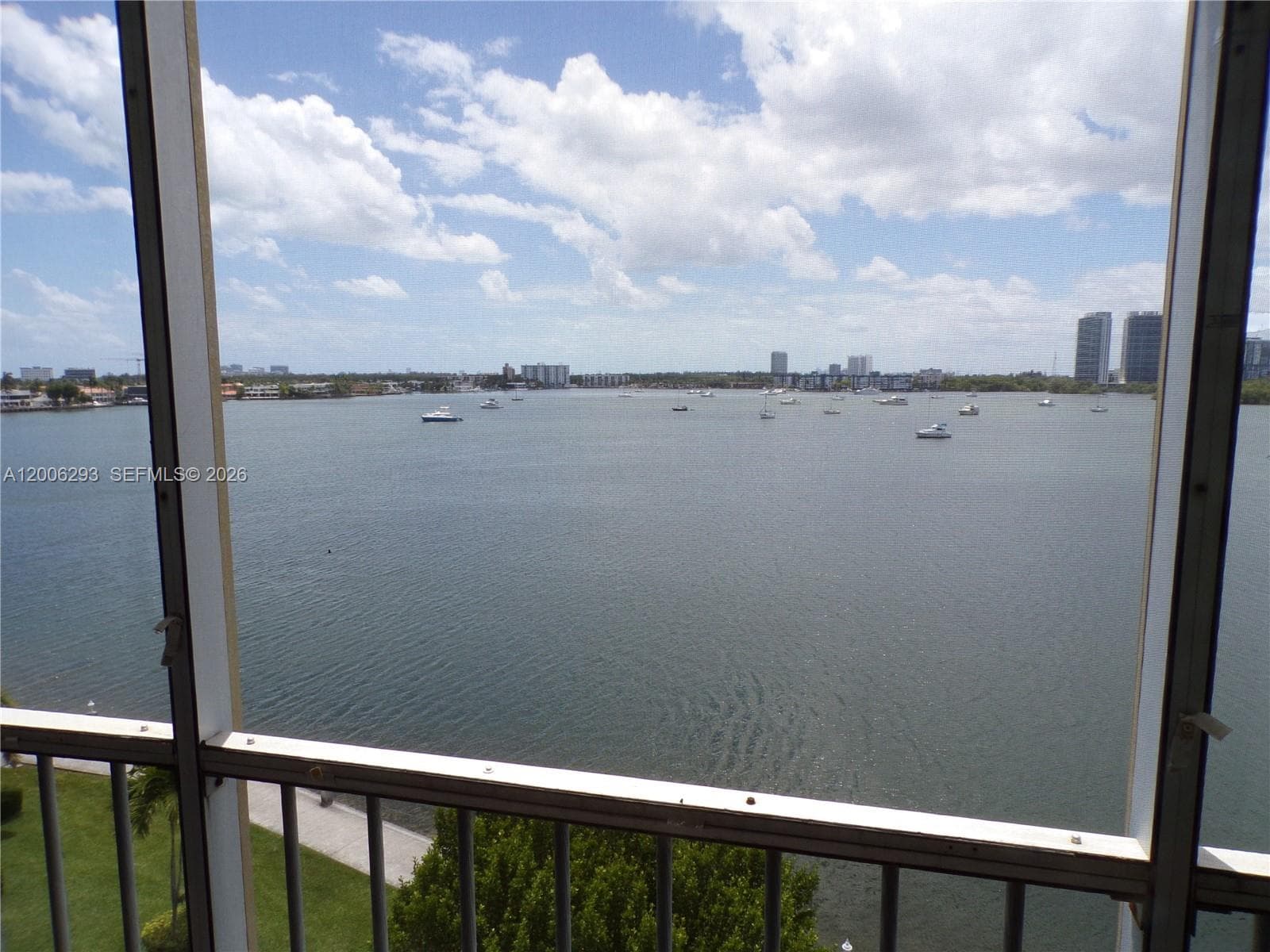 Point East Condo · #P609 in Aventura - Photo 2