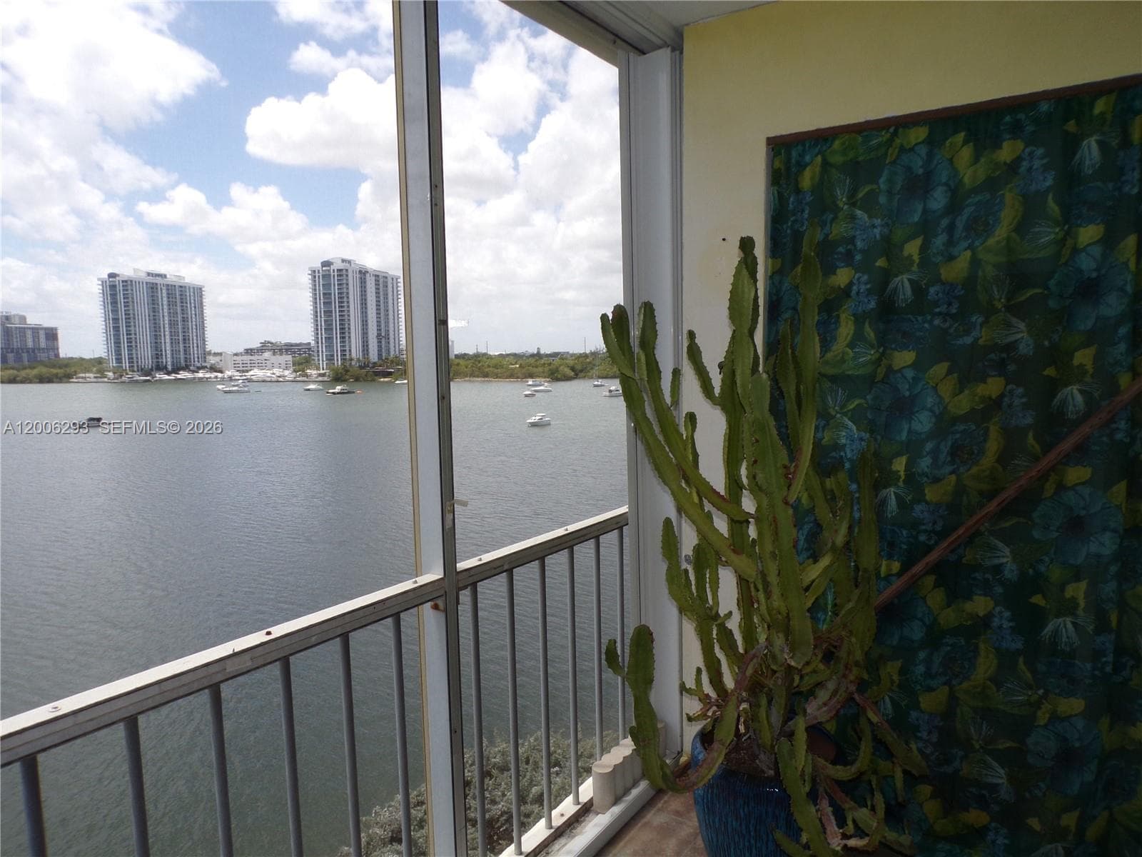 Point East Condo · #P609 in Aventura - Photo 7