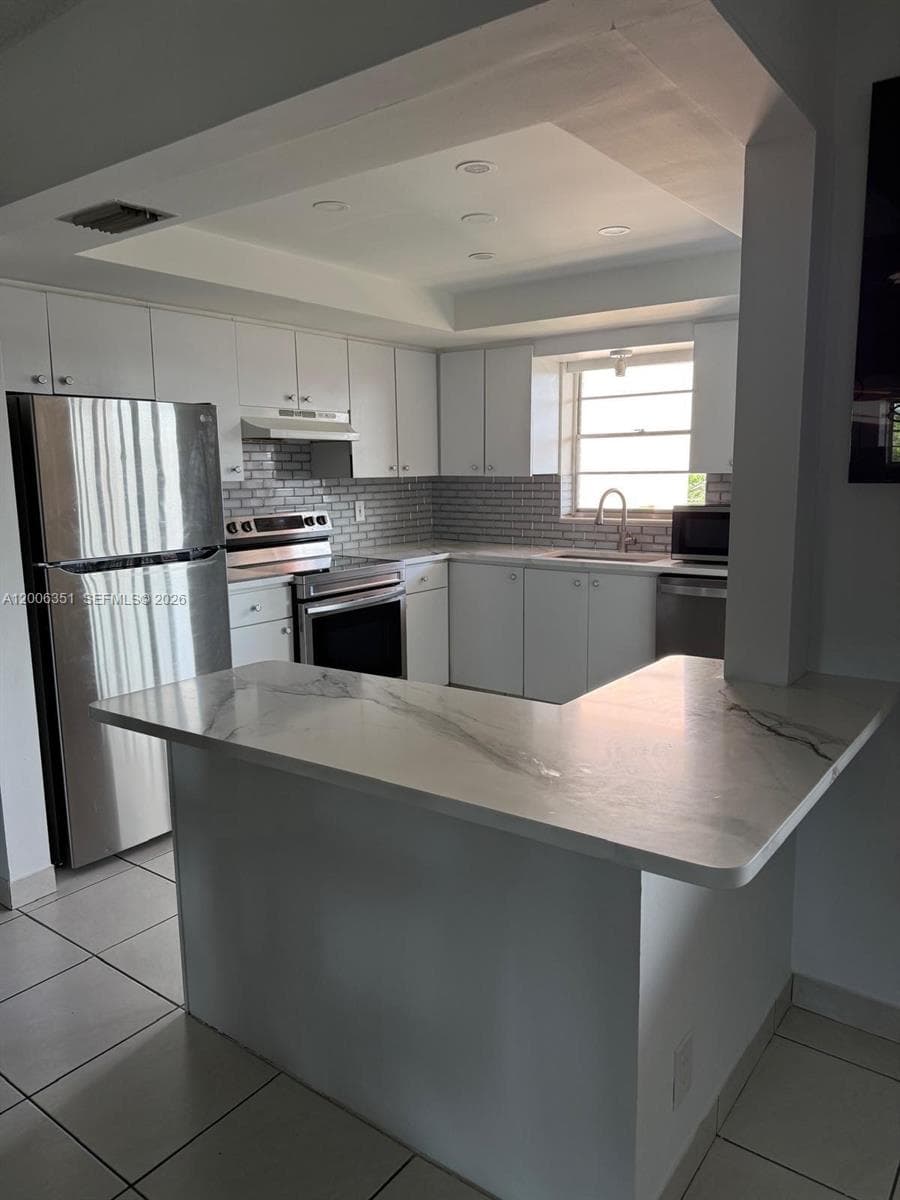 ELDORADO PLAZA WEST CONDO · #7E in Hallandale Beach - Photo 5
