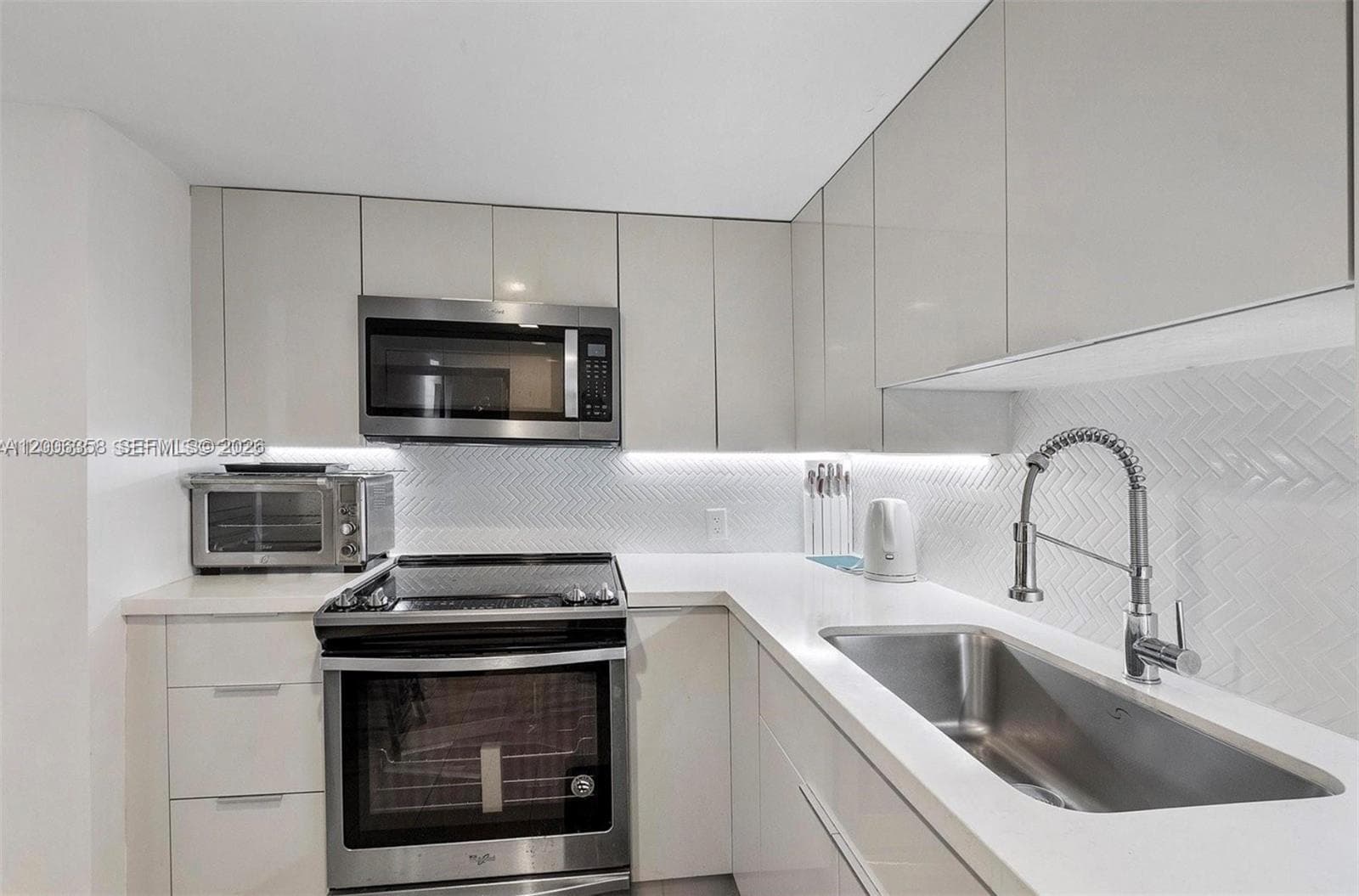ARLEN HOUSE · #PH31 in Sunny Isles Beach - Photo 10