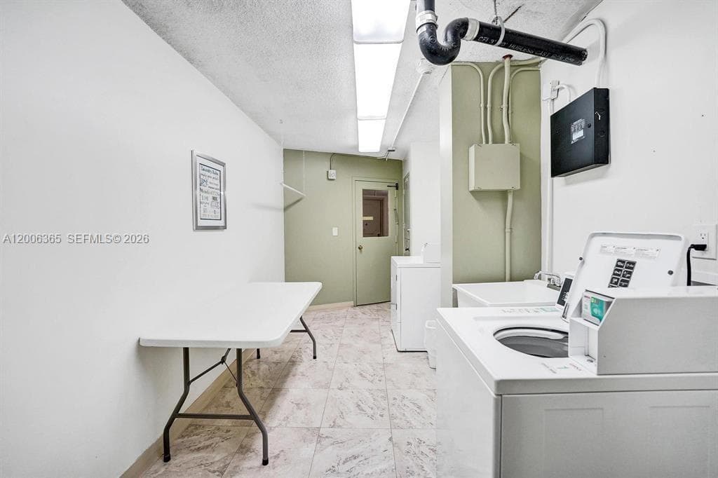 Lake Point Tower & Marina · #810 in Hallandale Beach - Photo 6