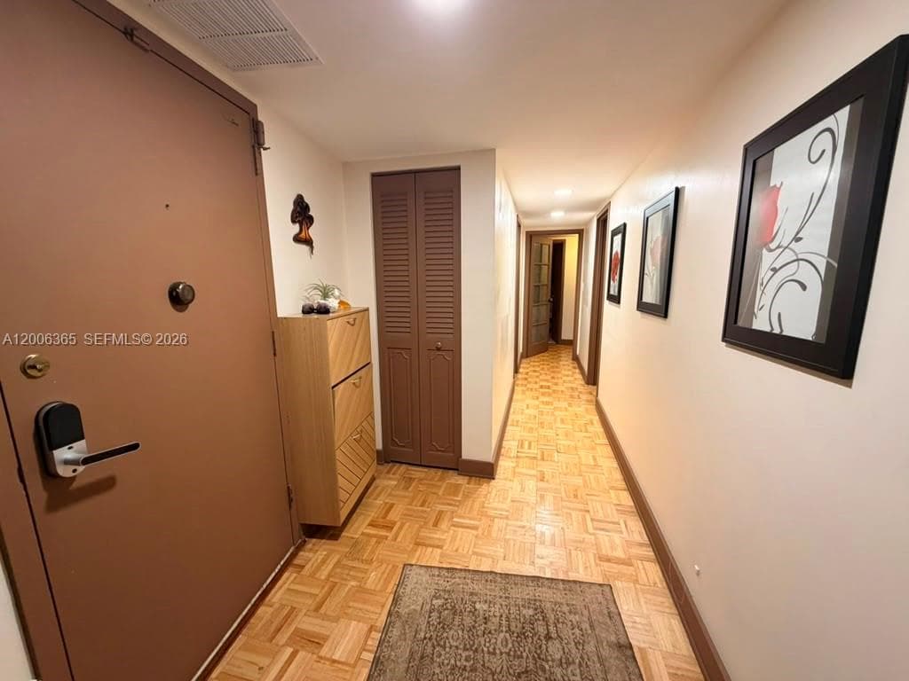 Lake Point Tower & Marina · #810 in Hallandale Beach - Photo 7