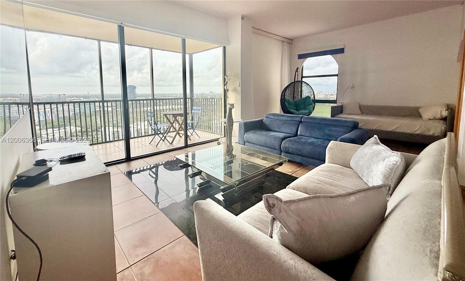 Coronado · #PH22 in Aventura - Photo 11