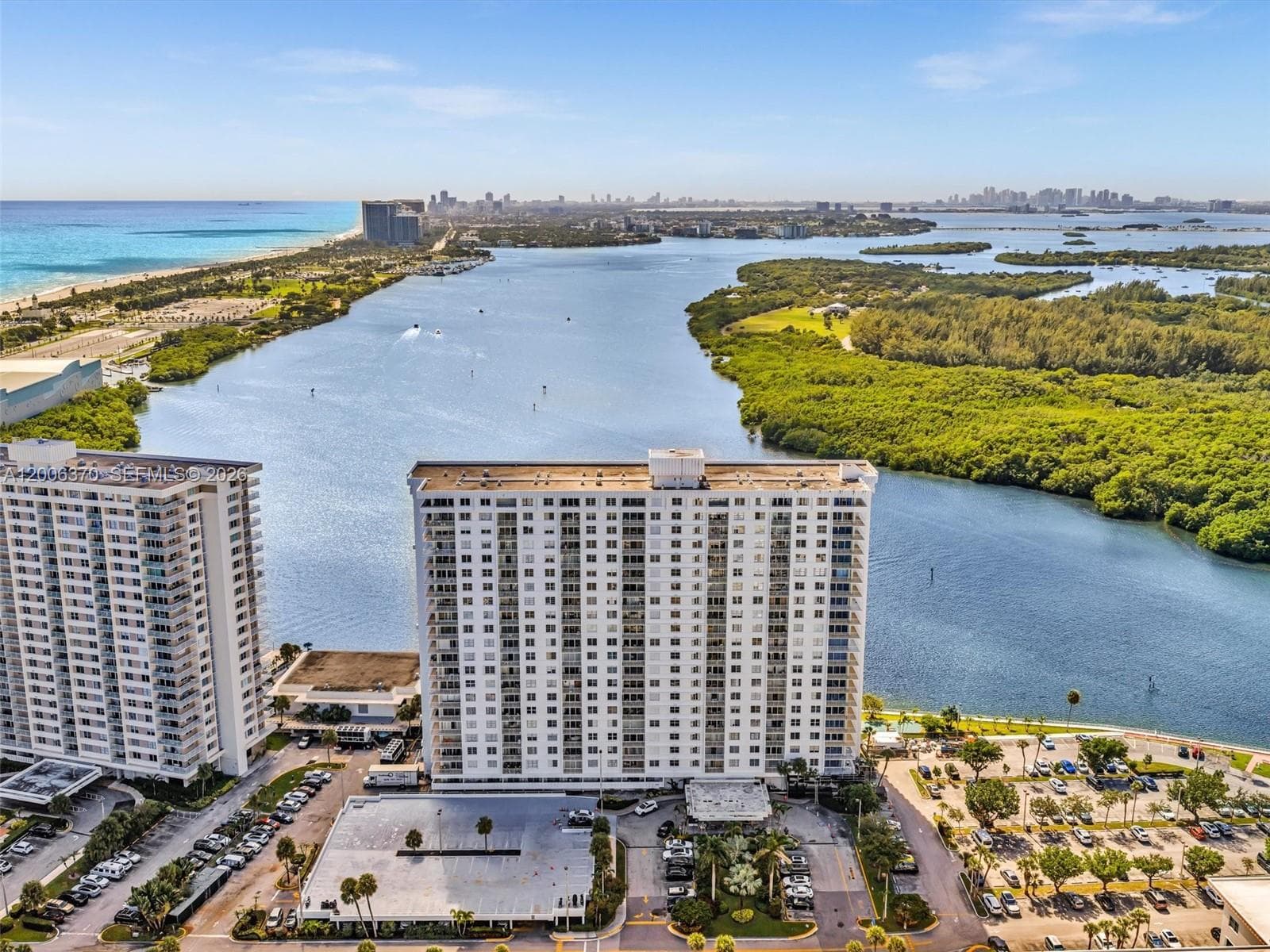 Arlen House West · #1731 in Sunny Isles Beach - Photo 63