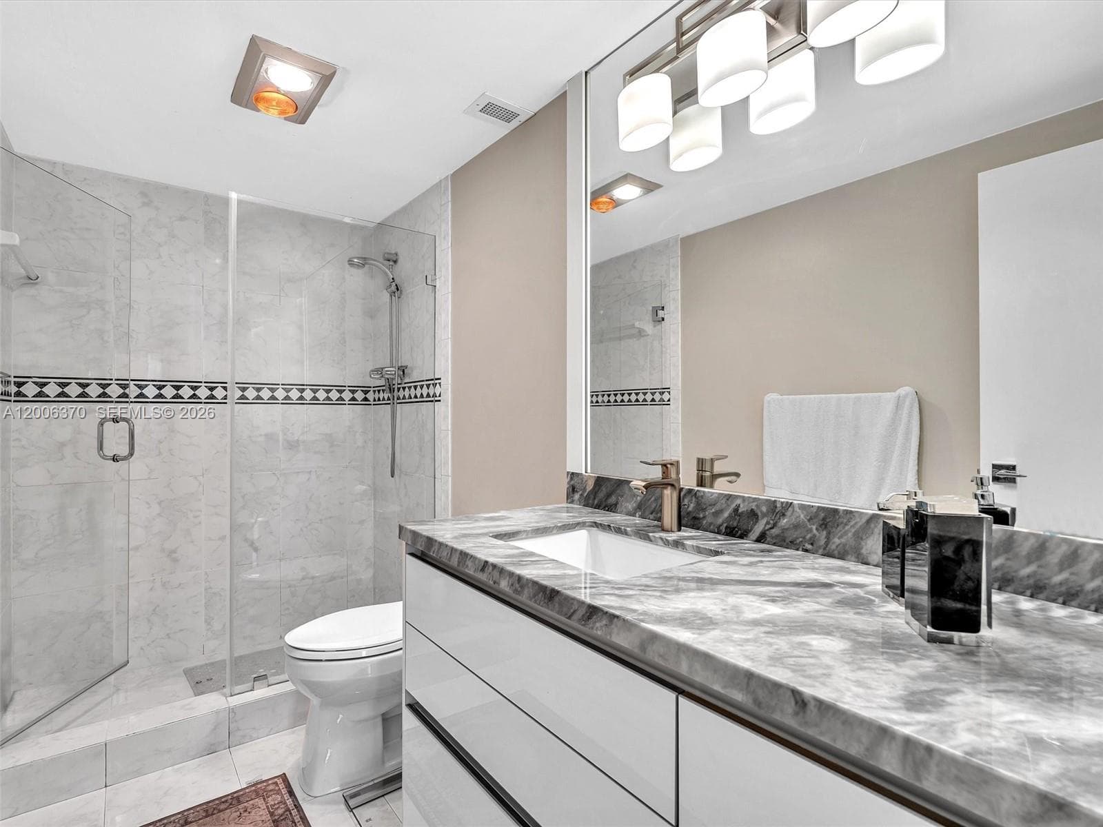 Arlen House West · #1731 in Sunny Isles Beach - Photo 32