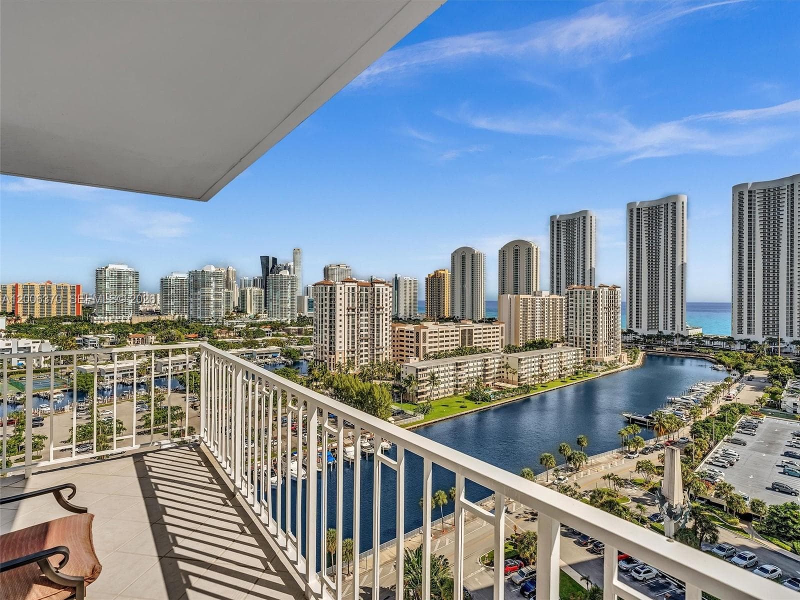 Arlen House West · #1731 in Sunny Isles Beach - Photo 28