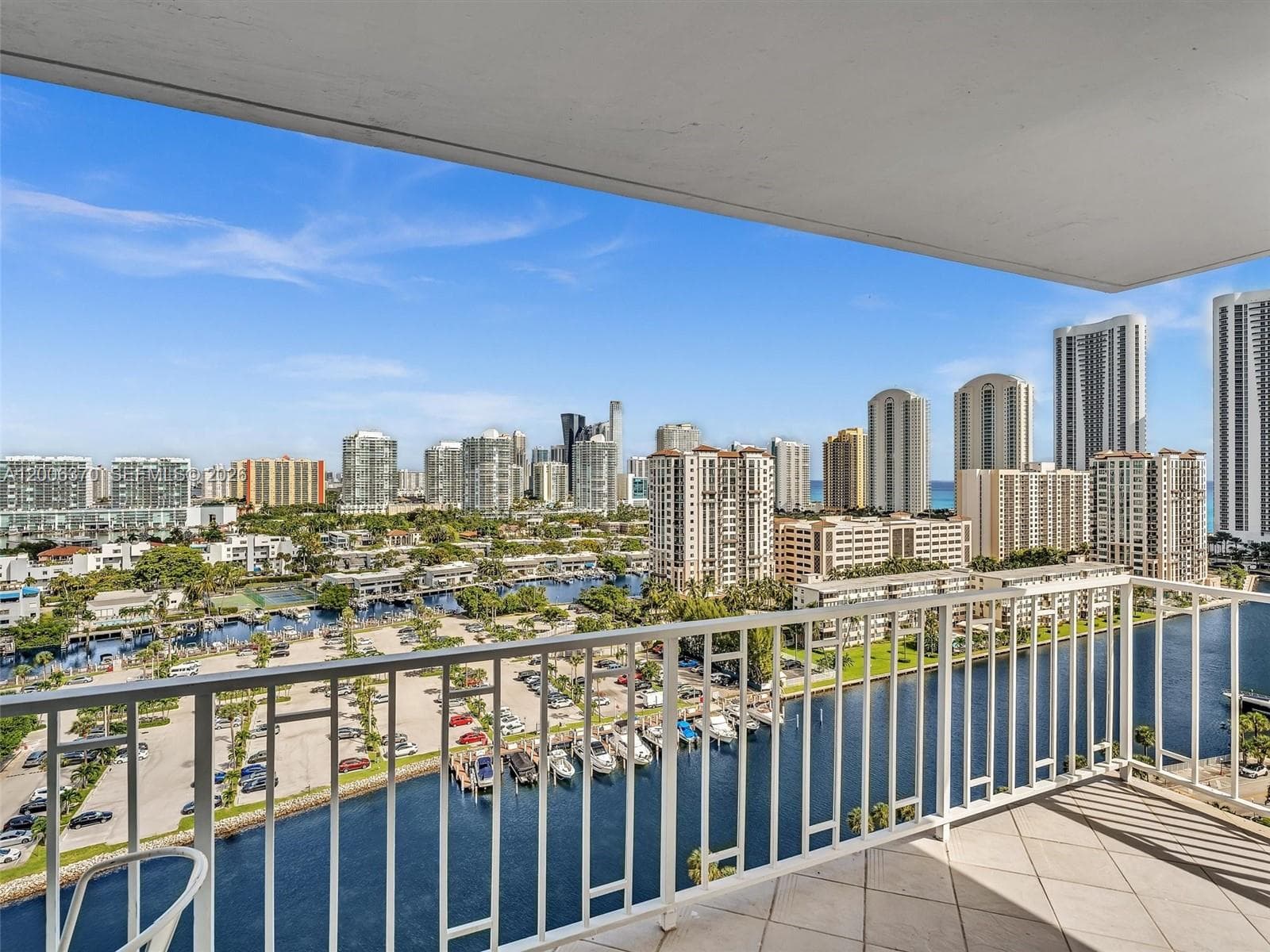 Arlen House West · #1731 in Sunny Isles Beach - Photo 21