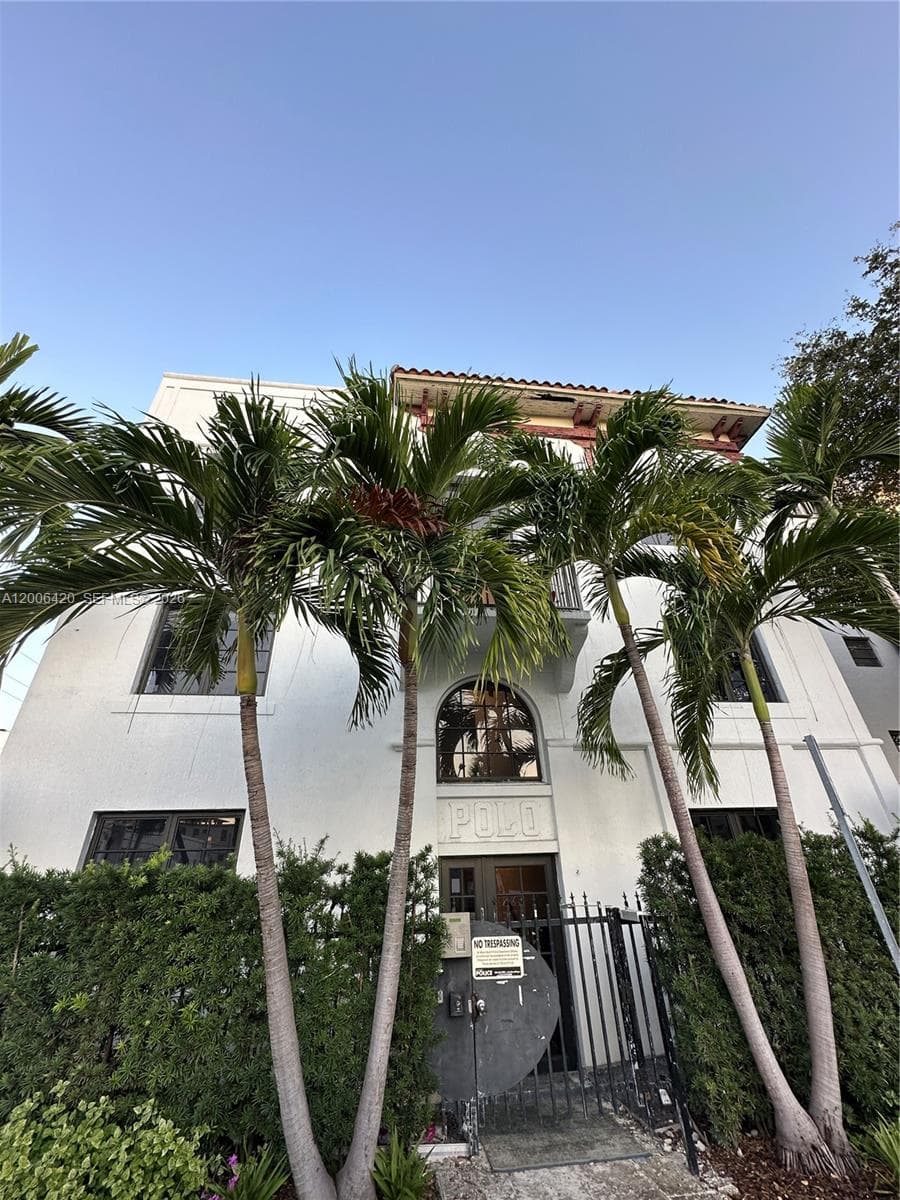 POLO CONDO · #16 in Miami Beach - Photo 11