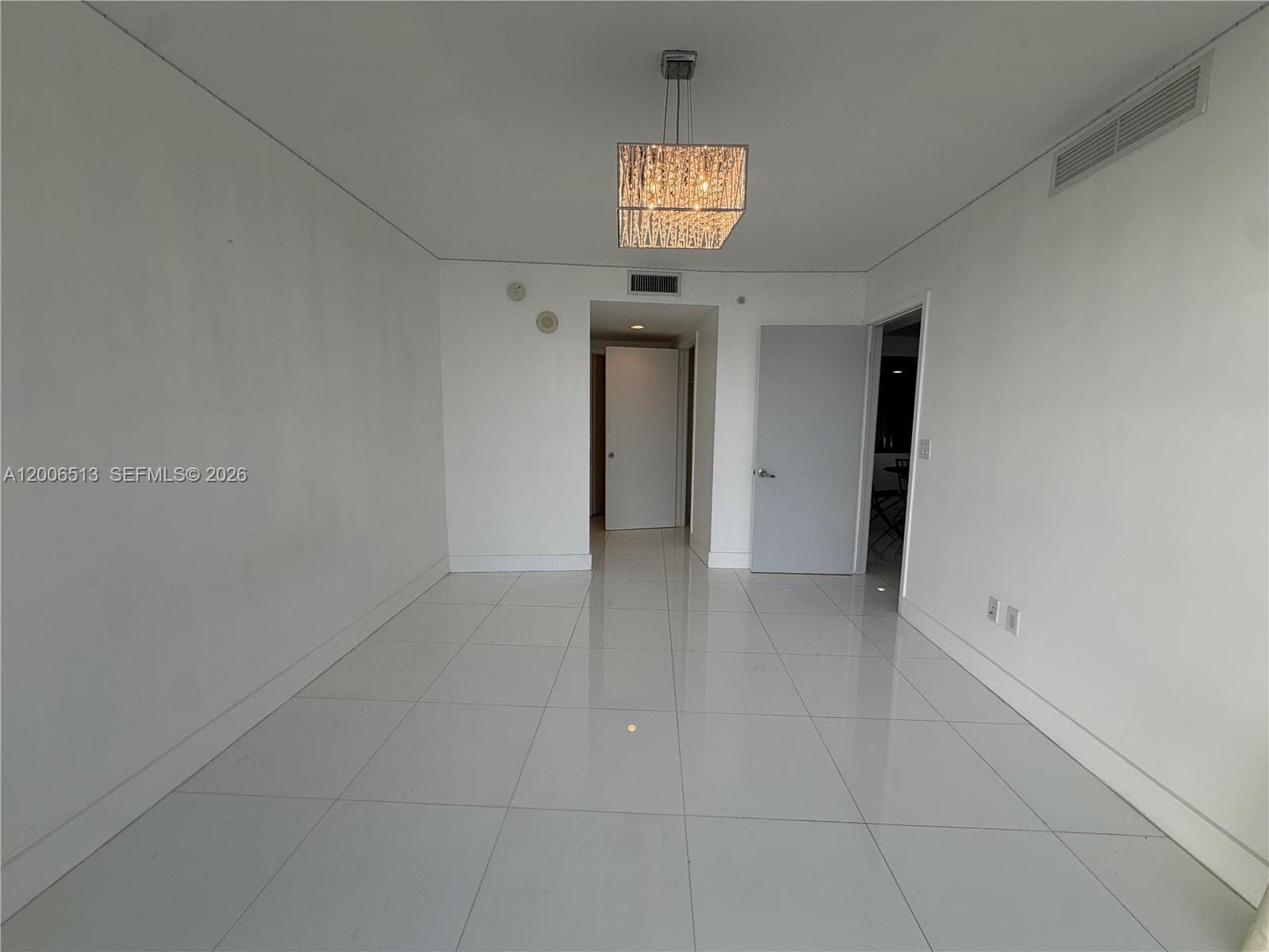 Trump Royale · #5105 in Sunny Isles Beach - Photo 16
