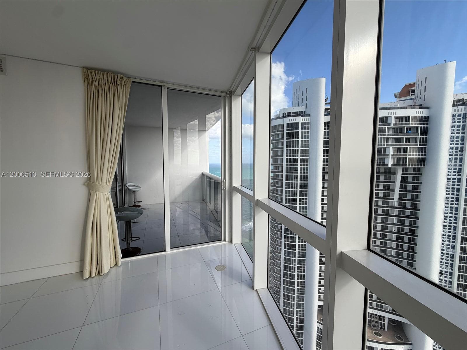 Trump Royale · #5105 in Sunny Isles Beach - Photo 12