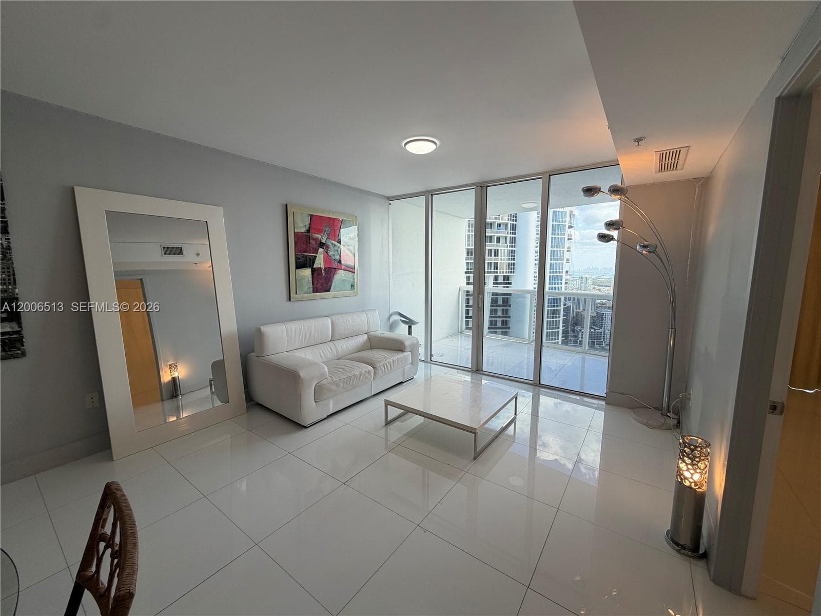 Trump Royale · #5105 in Sunny Isles Beach - Photo 7