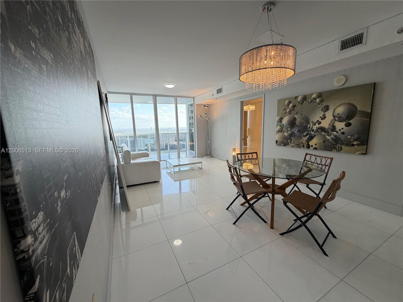 Trump Royale · #5105 in Sunny Isles Beach - Photo 5