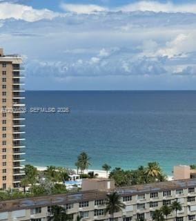 HEMISPHERES CONDO · #21P in Hallandale Beach - Photo 4