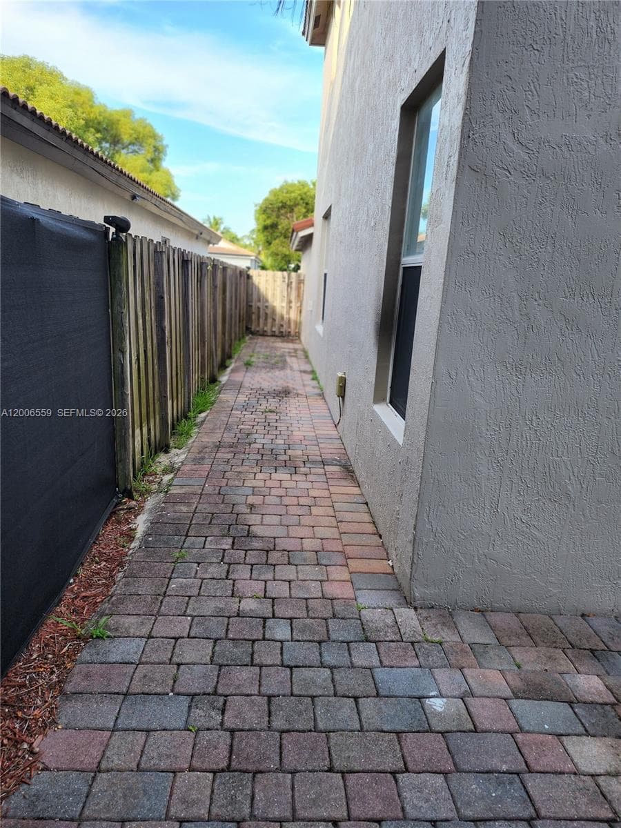 23902 SW 108th Ave photo 9