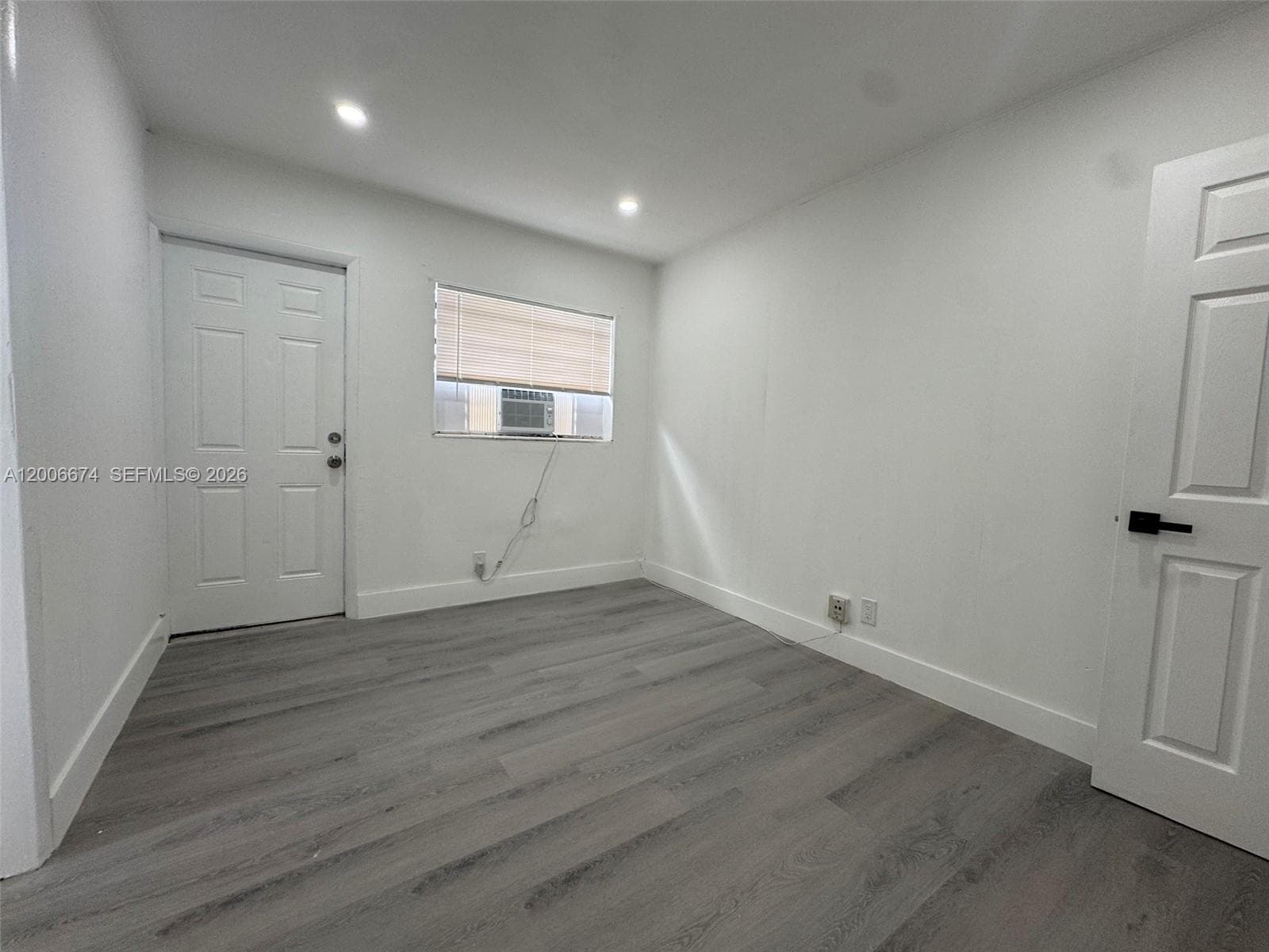GEO M PHIPPENS SUB IN · #000 in Hallandale Beach - Photo 10