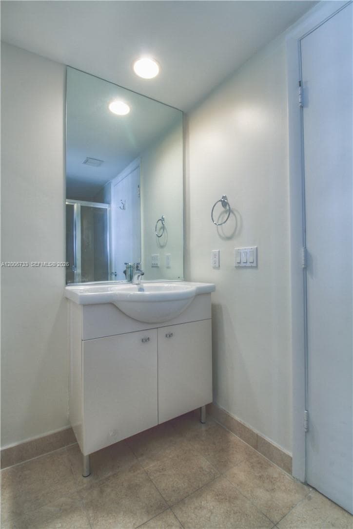 BEACH CLUB TWO · #1708 in Hallandale Beach - Photo 12