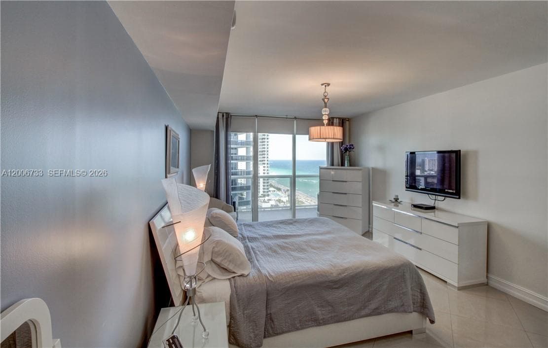 BEACH CLUB TWO · #1708 in Hallandale Beach - Photo 7