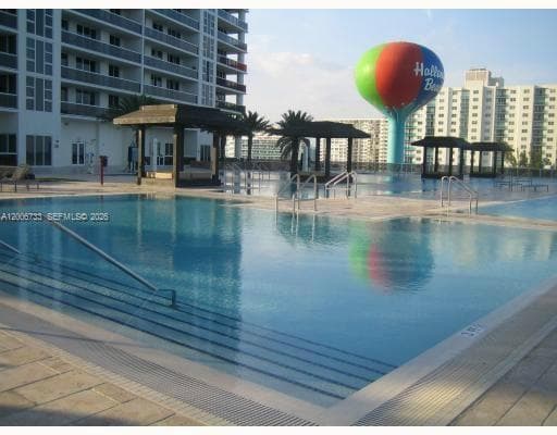 BEACH CLUB TWO · #1708 in Hallandale Beach - Photo 20