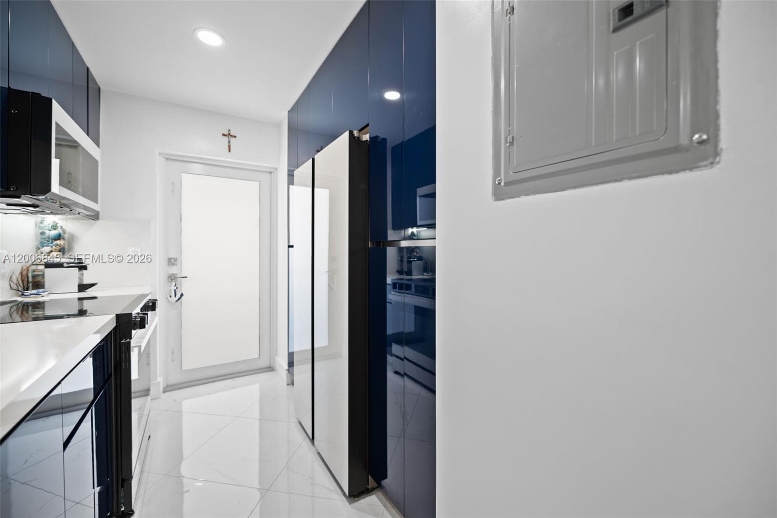 BREAKERS CONDOMINIUM · #1010 in Pompano Beach - Photo 12