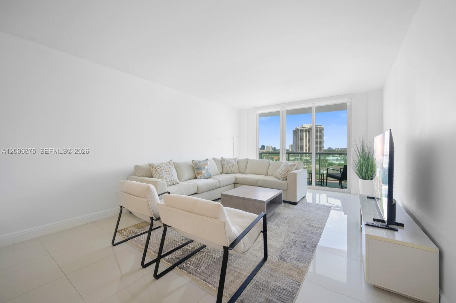 Ocean Reserve · #1122 in Sunny Isles Beach - Photo 4
