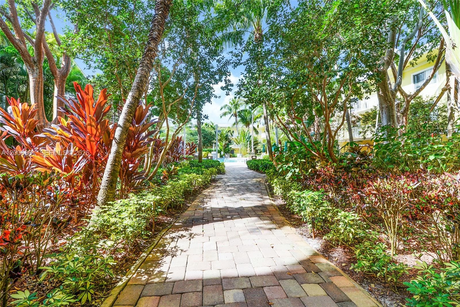 PINE CREST VILLAGE II · #235 in Fort Lauderdale - Photo 14