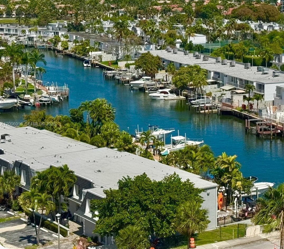 OLYMPUS CONDOMINIUM · #1210 in Hallandale Beach - Photo 2