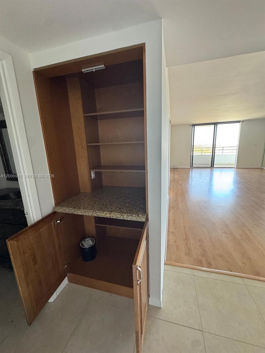OLYMPUS CONDOMINIUM · #1210 in Hallandale Beach - Photo 8
