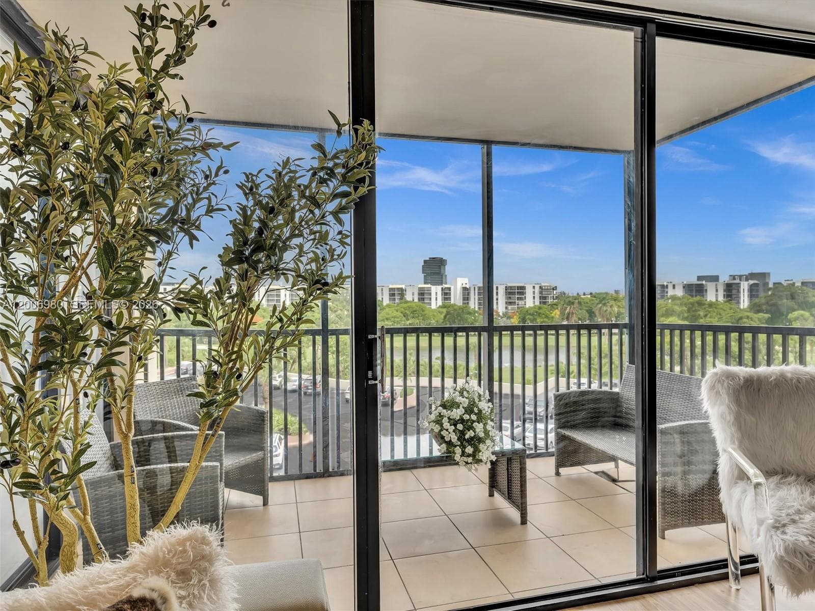 CORONADO · #622 in Aventura - Photo 22