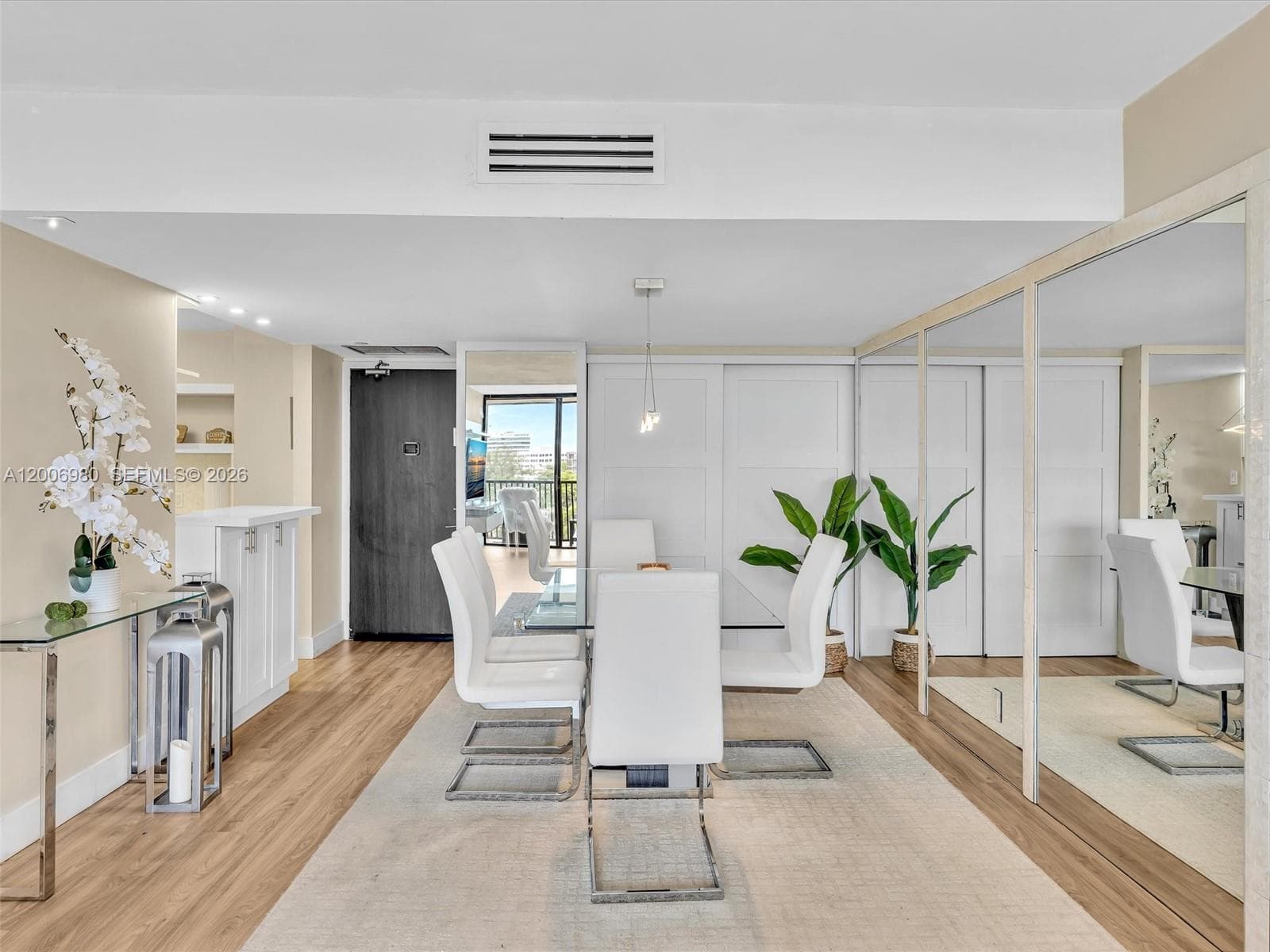CORONADO · #622 in Aventura - Photo 9