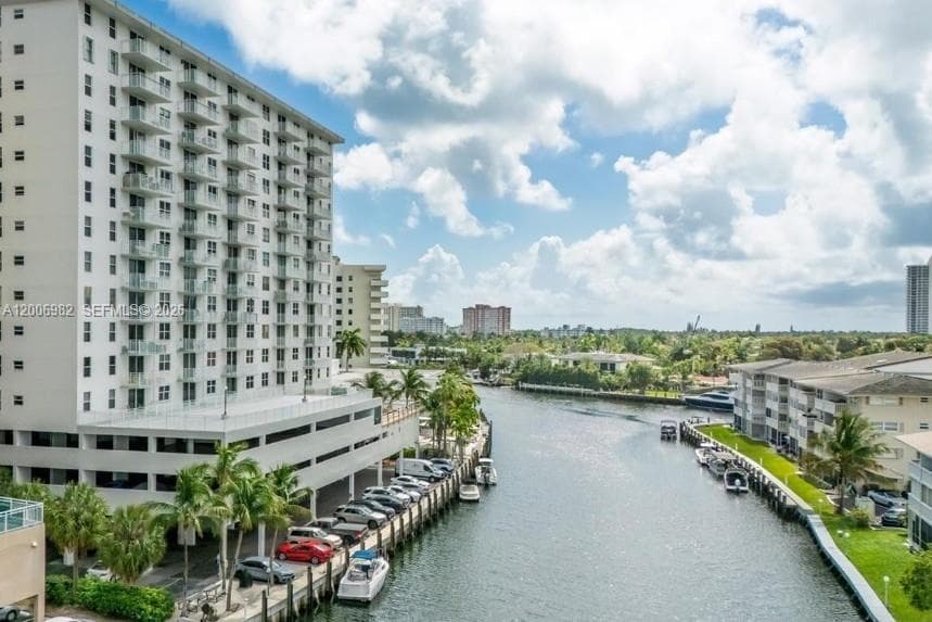 GOLDEN HORN SOUTH · #7J in Hallandale Beach - Photo 9