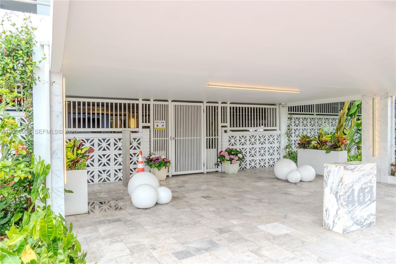 THE PRESIDENTIAL CONDO · #222 in Miami Beach - Photo 33