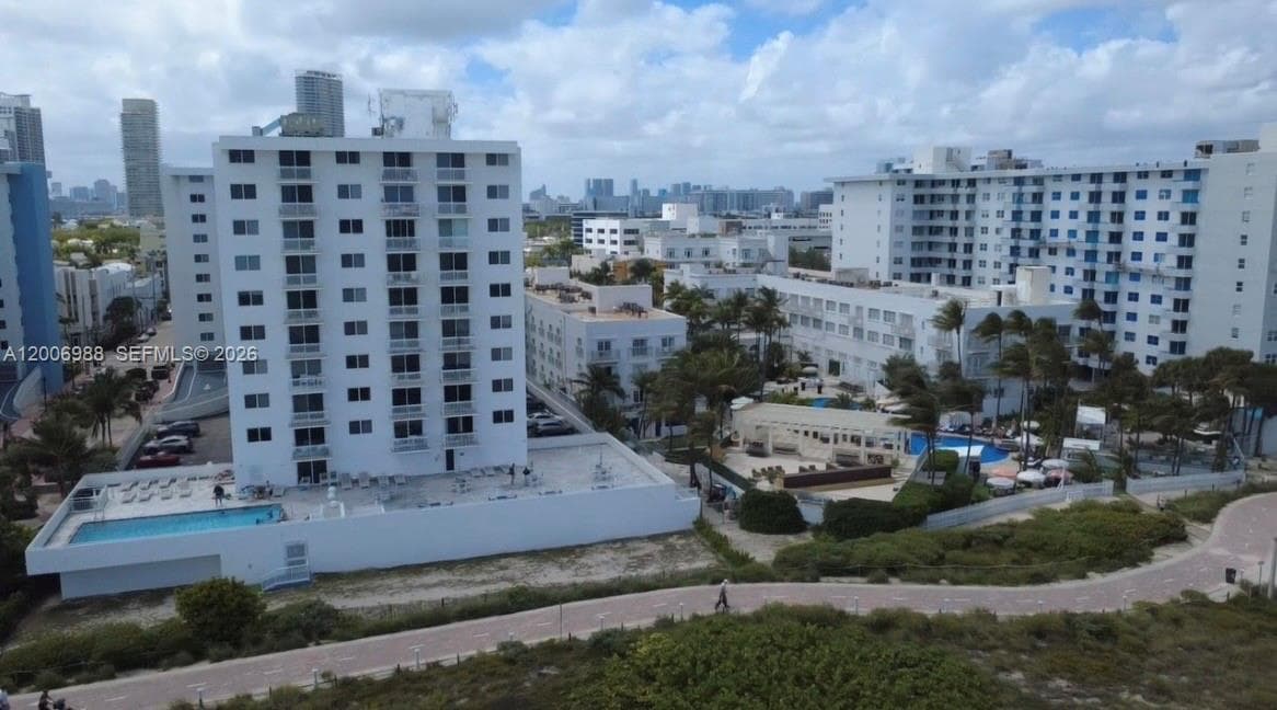 THE PRESIDENTIAL CONDO · #222 in Miami Beach - Photo 21