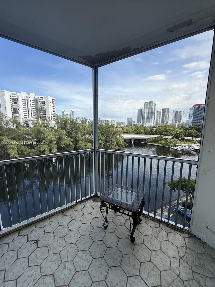 Fairways Riviera · #712 in Hallandale Beach - Photo 2