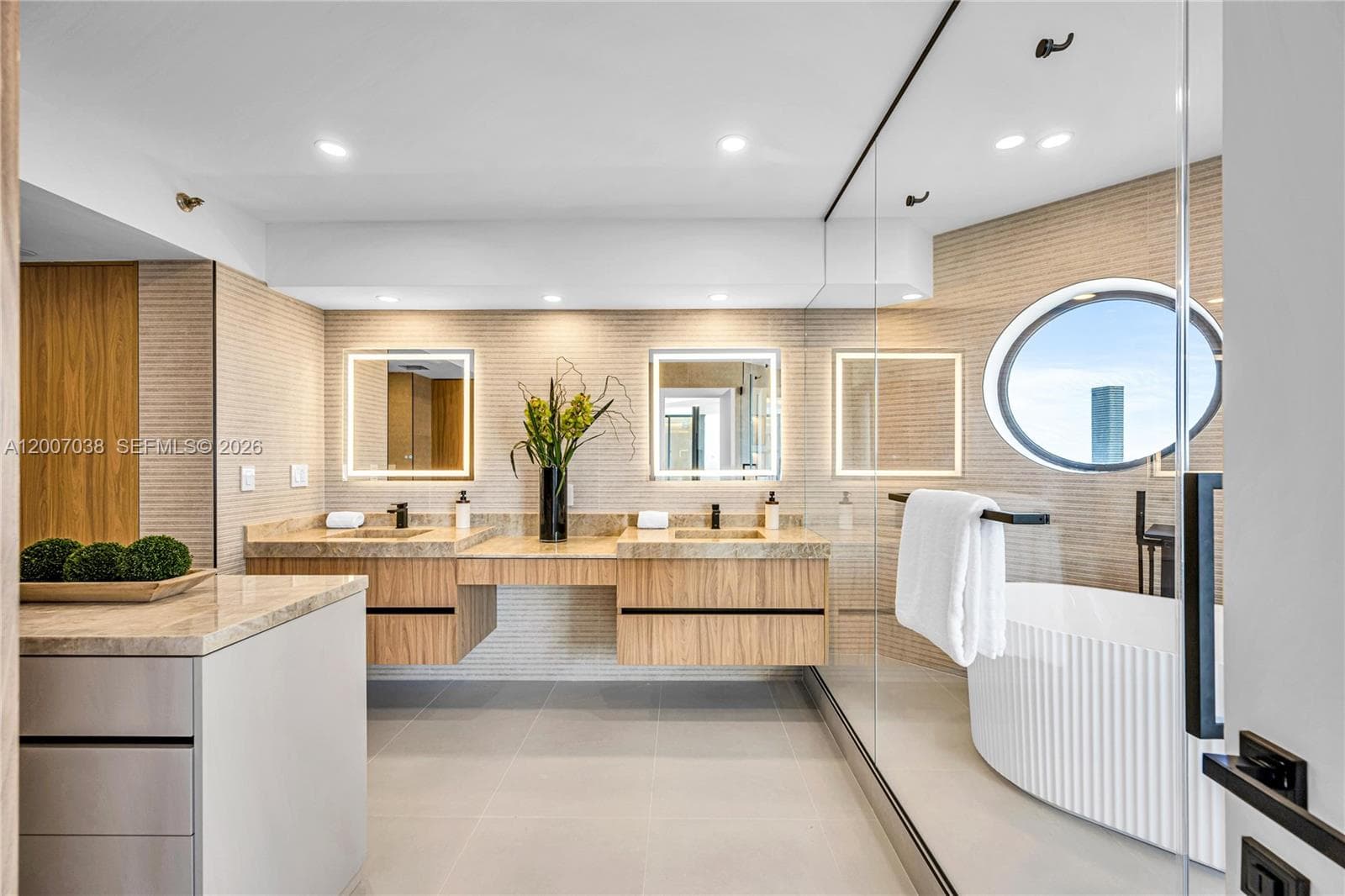 The Landmark · #1904 in Aventura - Photo 32