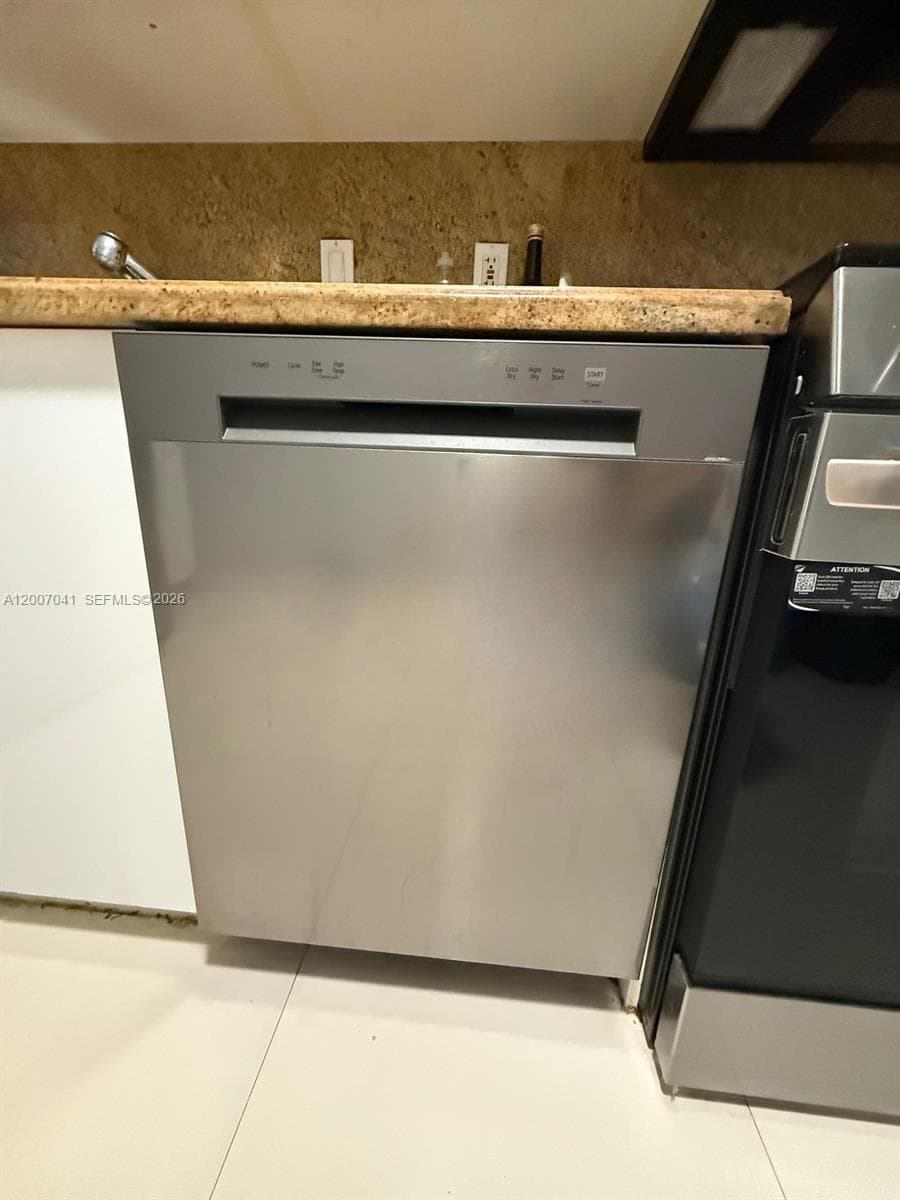 WATERVIEW CONDOMINIUM · #836 in Aventura - Photo 13